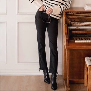 Abercrombie & Fitch The Ankle Straight Ultra High Rise Jeans Raw Hem Black 27/4